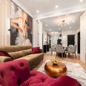 Apartment Citycenter Magnific Gem - 2 Bdr & 2 Baths, Sofia